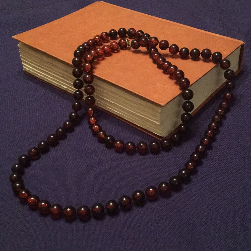 🐞 48” super long amber bead necklace